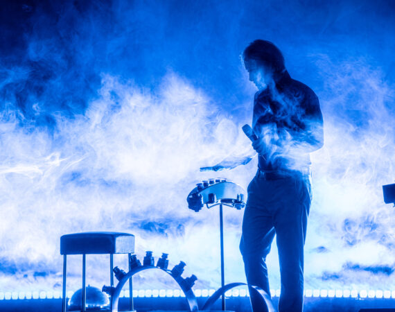Animateur, présentateur, musicien