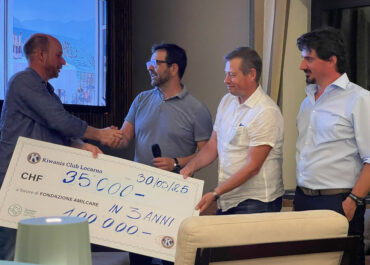 KC Locarno Golfturnier übergabe an Fondazione Amilcare